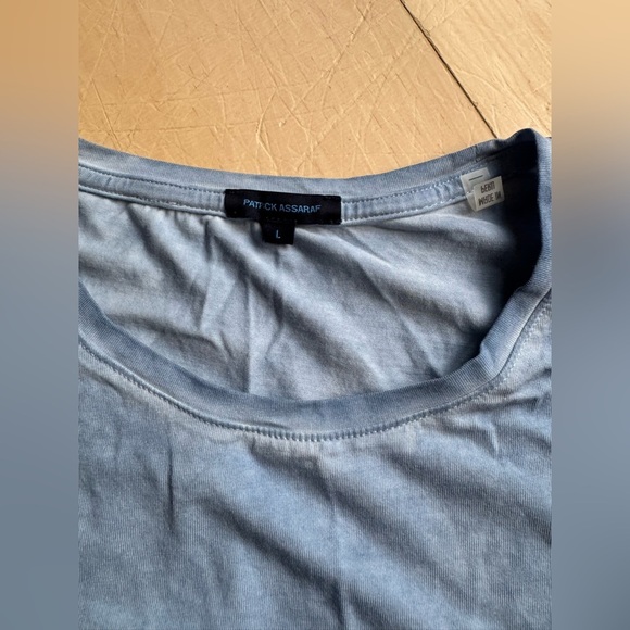 Patrick Assaraf Lightweight Pima Cotton Spray Wash T-Shirt - Picture 3 of 3